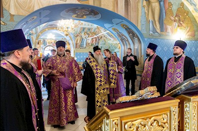 В Саратове и Покровске прошел автомобильный крестный ход со святынями Саратовской митрополии