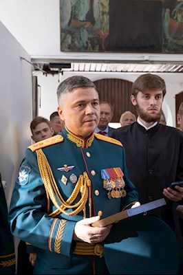 Митрополит Игнатий посетил церемонию выпуска офицеров ВВИМО