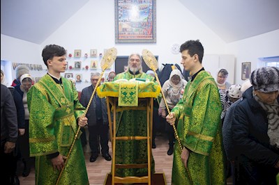 Митрополит Игнатий совершил Великое освящение храма преподобного Серафима Саровского р.п. Татищево и первую Божественную литургию в новоосвященном храме