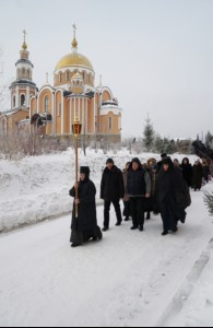 Божественная литургия и Великое освящение в Свято-Алексиевском женском монастыре г. Саратова
