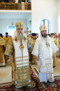 Божественная литургия в храме святых первоверховных апостолов Петра и Павла г. Красноармейска