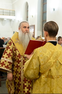 Всенощное бдение в Свято-Никольском мужском монастыре г. Саратова