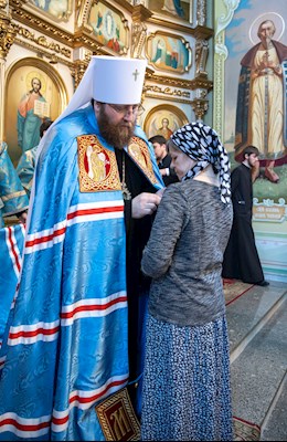 Митрополит Саратовский и Вольский Игнатий совершил вечерню в соединении с Литургией Иоанна Златоуста в Покровском соборе г. Саратова