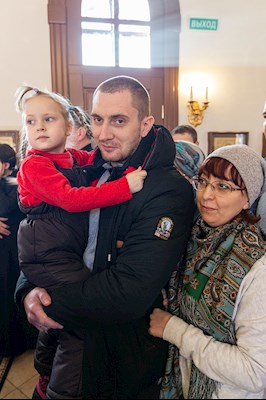 Божественная литургия в храме святых Царственных страстотерпцев г. Саратова