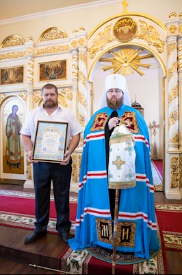 Митрополит Игнатий совершил Божественную литургию в храме преподобного Серафима Саровского г. Саратова
