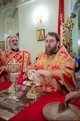 В Саратове встретили мощи святого великомученика Георгия Победоносца