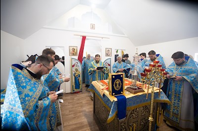 Митрополит Игнатий совершил Великое освящение храма в честь иконы Божией Матери «Спорительница хлебов» с. Кувыка и первую Божественную литургию в новоосвященном храме