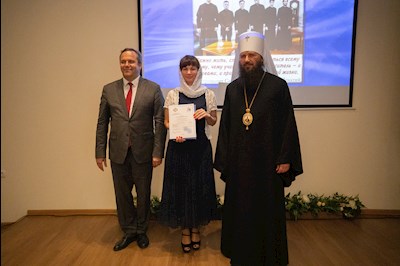 Митрополит Игнатий вручил дипломы выпускникам СПДС