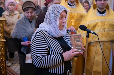 Митрополит Игнатий совершил Божественную литургию в Свято-Троицком кафедральном соборе г. Саратова