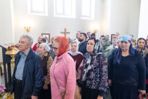 Божественная литургия в храме в честь иконы Божией Матери «Всех скорбящих Радость» г. Саратова