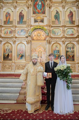 Митрополит Игнатий совершил таинство Венчания