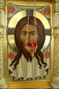 Божественная литургия в храме в честь Рождества Христова г.Саратова