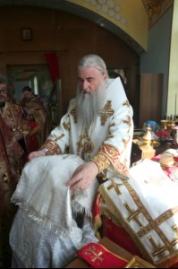 Митрополит Лонгин совершил Великое освящение Вознесенского храма Вознесенско-Пантелеимоновской церкви с. Усть-Курдюм