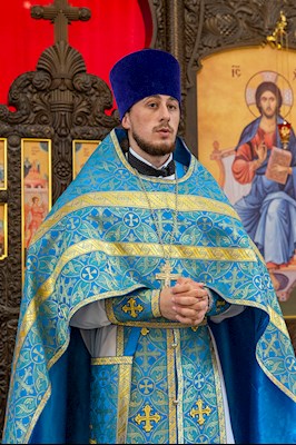 Божественная литургия в храма в честь иконы Божией Матери «Всех скорбящих Радость» г. Саратова