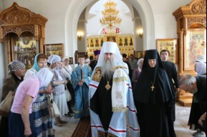 Божественная литургия в Свято-Алексиевском женском монастыре г. Саратова