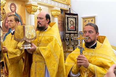 Великое освящение храма Сорока Севастийских мучеников г. Саратова и Божественная литургия в новоосвященном храме