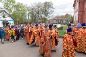 Божественная литургия в храме в честь Покрова Пресвятой Богородицы г. Петровска