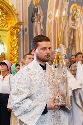 Божественная литургия в Свято-Троицком кафедральном соборе г. Саратова