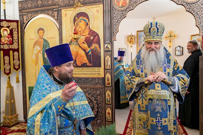 Божественная литургия в храме в честь Владимирской иконы Божией Матери с. Багаевка