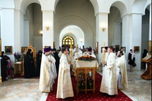 Божественная литургия в Свято-Алексиевском женском монастыре г.Саратова