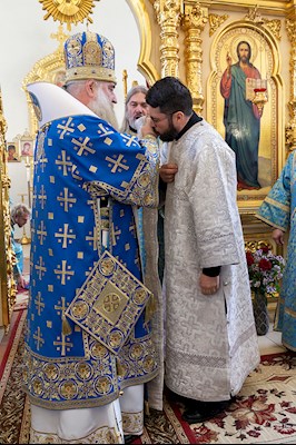 Божественная литургия в храме в честь Казанской иконы Божией Матери г. Саратова