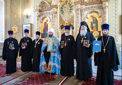 Митрополит Саратовский и Вольский Игнатий совершил вечерню в соединении с Литургией Иоанна Златоуста в Покровском соборе г. Саратова