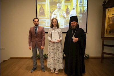Митрополит Игнатий вручил дипломы выпускникам СПДС