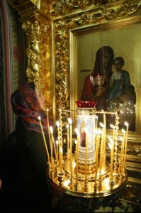 Рождественская Божественная литургия в Свято-Троицком кафедральном соборе Саратова