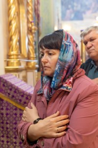 Вечерня в соединении с Литургией Василия Великого и чин умовения ног в храме в честь Покрова Пресвятой Богородицы г. Саратова