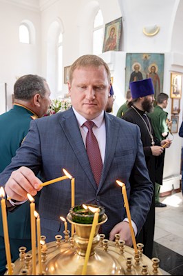Митрополит Игнатий посетил церемонию выпуска офицеров ВВИМО