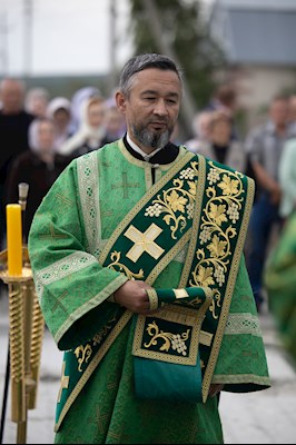 Митрополит Игнатий совершил чин основания храма во имя преподобного Иоанна Рыльского в селе Рыбное