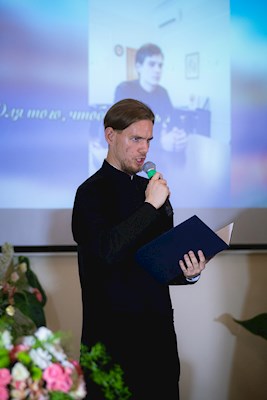 Митрополит Игнатий вручил дипломы выпускникам СПДС