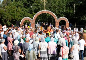 Божественная литургия в Вавиловом Доле