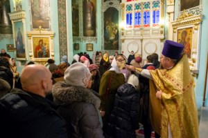 Божественная литургия в храме Сошествия Святого Духа г. Саратова