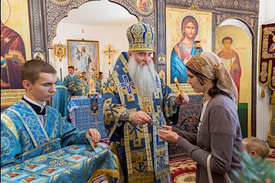 Божественная литургия в храме в честь Владимирской иконы Божией Матери с. Багаевка