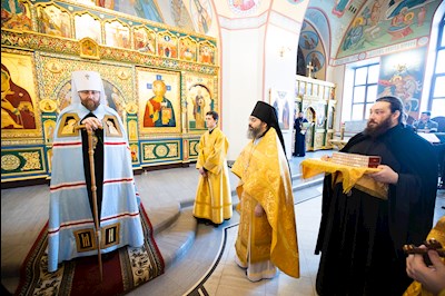 Митрополит Игнатий совершил Божественную литургию в Свято-Никольском мужском монастыре г. Саратова