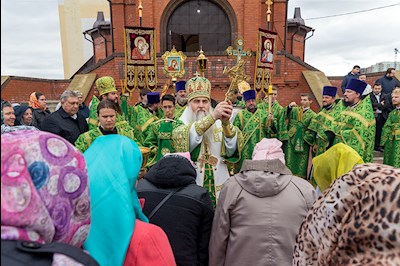 Божественная литургия в храме преподобного Сергия Радонежского г. Саратова