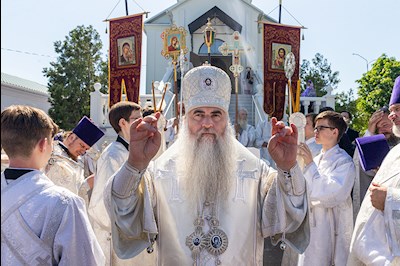 Божественная литургия в Вознесенско-Пантелеимоновском храме с. Усть-Курдюм Саратовского района