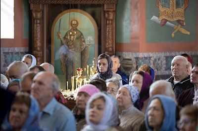 Митрополит Игнатий совершил Божественную литургию в Крестовоздвиженском храме г. Хвалынска