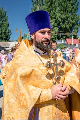 Божественная литургия в храме во имя святых первоверховных апостолов Петра и Павла г. Аткарска