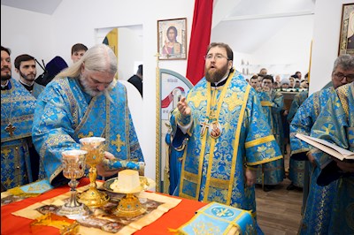 Митрополит Игнатий совершил Великое освящение храма в честь иконы Божией Матери «Спорительница хлебов» с. Кувыка и первую Божественную литургию в новоосвященном храме