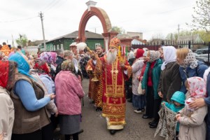 Божественная литургия в храме в честь Покрова Пресвятой Богородицы г. Петровска