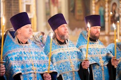 Митрополит Игнатий совершил всенощное бдение в Покровском соборе г. Саратова