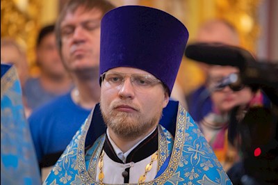 Митрополит Игнатий совершил Божественную литургию в Свято-Троицком кафедральном соборе Саратова