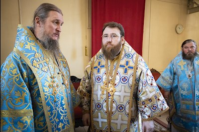 Митрополит Игнатий возглавил соборное архиерейское богослужение в Казанском храме г. Саратова