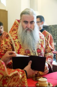 Чин Великого освящения и Божественная литургия в храме в честь Владимирской иконы Божией Матери Владимирского женского монастыря г. Вольска