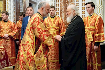 Митрополит Игнатий принял участие в Божественной литургии в Храме Христа Спасителя
