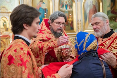 В Саратове встретили мощи святого великомученика Георгия Победоносца