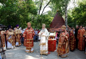 Завершился крестный ход Саратов – Вавилов Дол