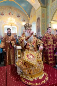 Вечерня в соединении с Литургией Василия Великого и чин умовения ног в храме в честь Покрова Пресвятой Богородицы г. Саратова